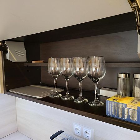 Triangol Apartman: Fuerdo, Belvaros, Egyetem ジュール エクステリア 写真